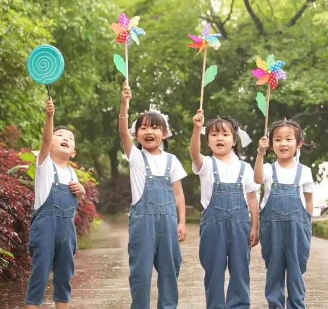 教师先行课程浸润家园校协同构建起三位一体的幼小联接机制 教师先行课程浸润家园校协同构建起三位一体的幼小联接机制