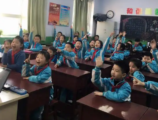 先行探究也有村庄校的量体裁衣其五维推进的体系性实践